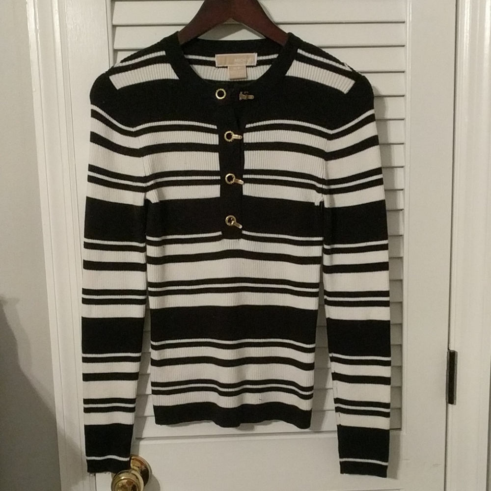 Michael Kors golden hook/eye stripped top sz S